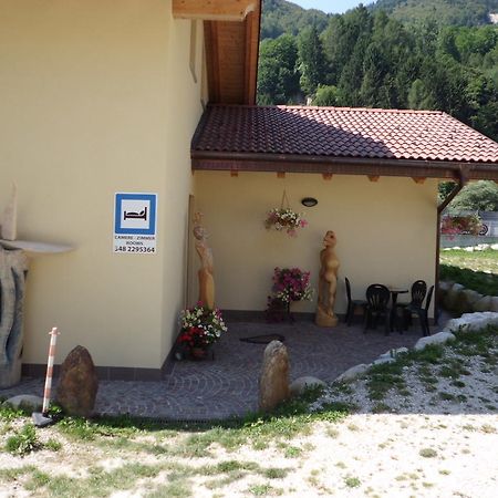 Ai Vecchi Molini Bed & Breakfast Castello Tesino Luaran gambar